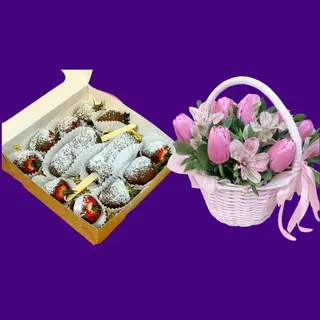 Бокс Корзина Тюльпанов+клубника в шоколаде