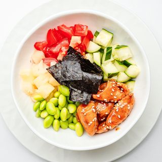 Поке боул с курицей 