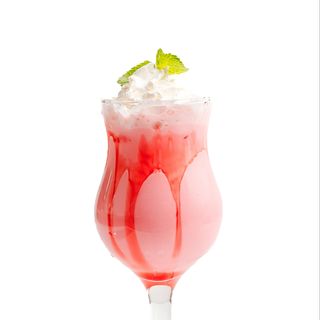 Клубничный коктейл