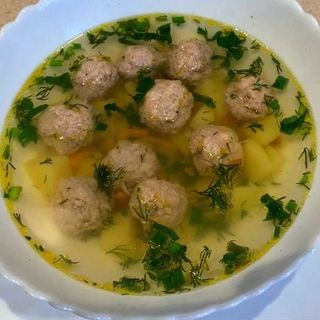 Картофельный суп с фрикадельками (350 г)