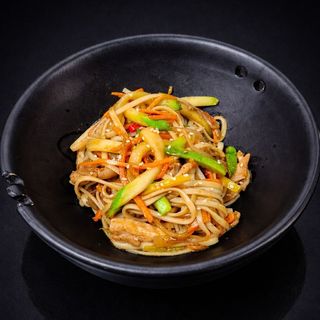 Удон с курицей