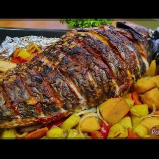 Сазан с овощами