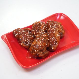 Крылья в соусе (5шт)