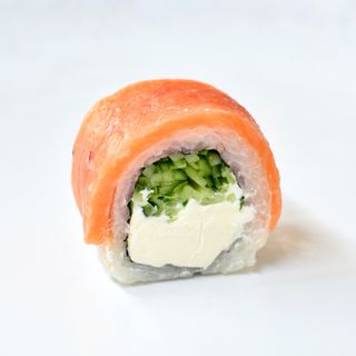 Филадельфия с копченной семгой (300г)