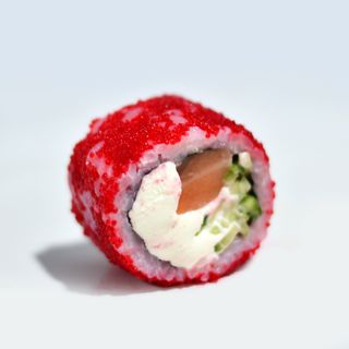 Калифорния с лососем (260г)