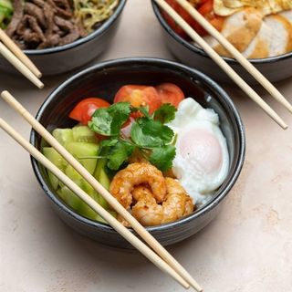 Боул с креветкой