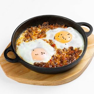 Яичница с фаршем