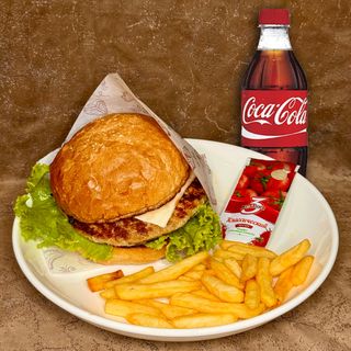 Бургер куриный (комбо)