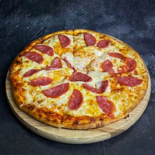 Пепперони (средняя)