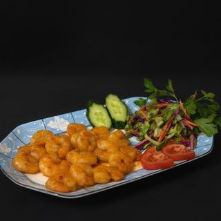 Креветки в остром соусе