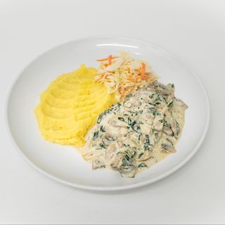 Нежная индейка в сливочном соусе