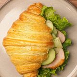 Круассан с курицей (400 г)
