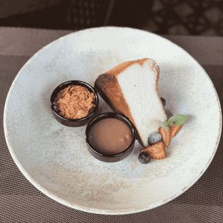 Dark Spanish Cheesecake