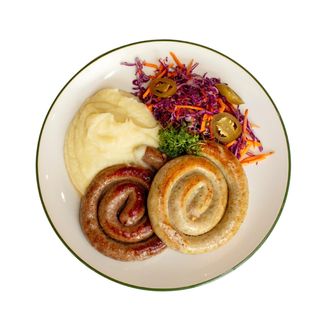 Домашние колбаски из конины и индейки