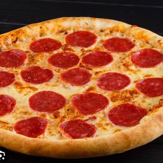 Пицца пеперони