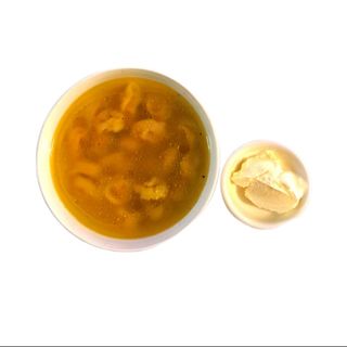 Пельмени с бульоном (350г)