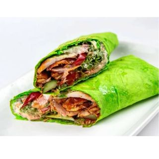 Донер с говядиной в шпинатном лаваше