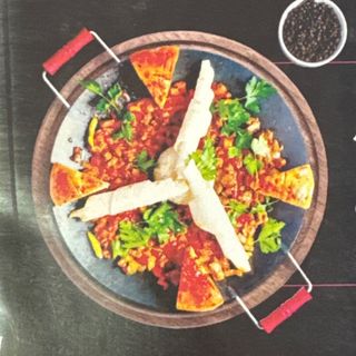 САЧ ТАБА С МЯСОМ