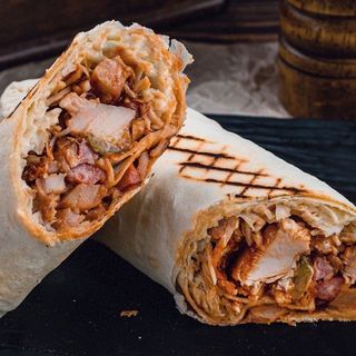 Донер в лаваше куриный 1,5 порция