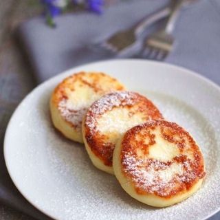 Сырники с вишней