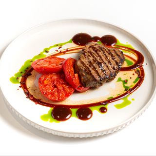 Стейк техас с томатом и соусом BBQ (270г)