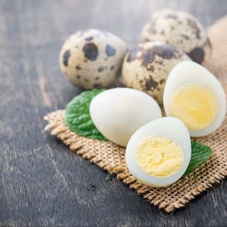 Перепелиное яйцо