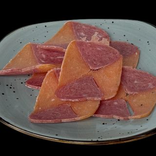 Оленина копченая