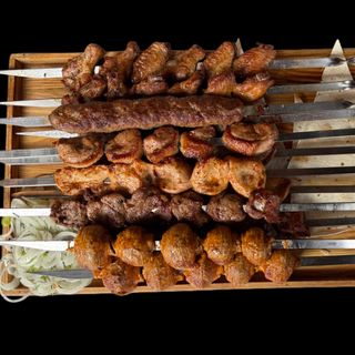 Ассорти шашлыков M