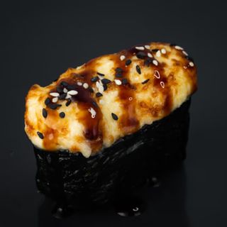 Гункан запечённый краб