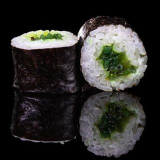 Ролл с чукой