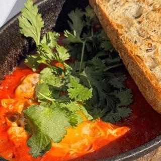 Шакшука с томатами и кинзой(550гр)