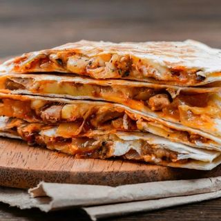 Кесадилья с курицей