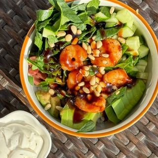 Боул с креветками