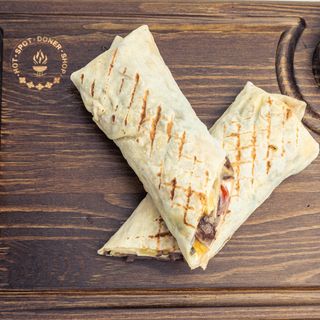 Донер в лаваше говяжий средний (310 г)