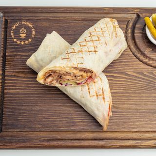 ливанская в лаваше куриний