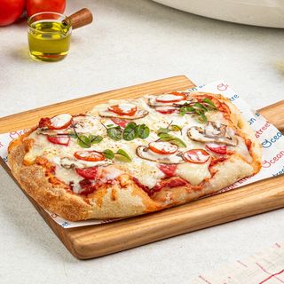 Пицца с грибами