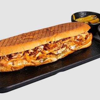 Донер в багет с сыром Куриный