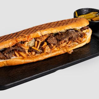 Донер в багете с сыром Ассорти