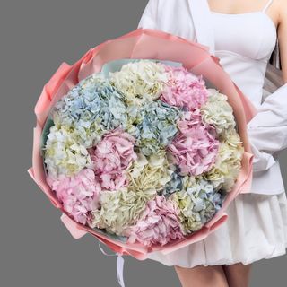 Букет из 15 гортензии микс 