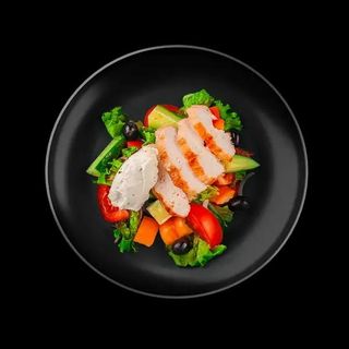 Греческий с курицей (180г)