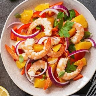 Салат цитрусовый с креветками