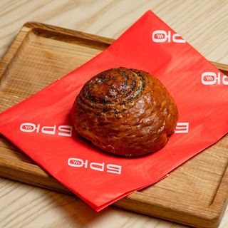 Булочка с маком (120г)