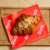 Круассан миндальный (120г)