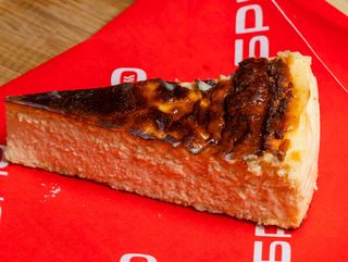 Чизкейк Сан-Себастьян (120г)