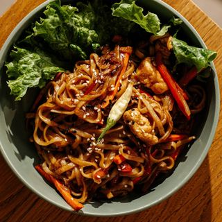 Удон с курицей