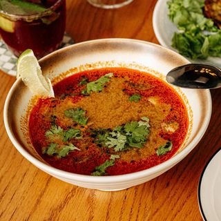 Том ям с курицей