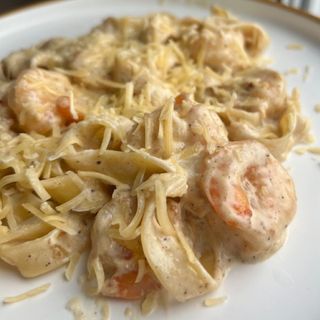 Фетучини с креветками 