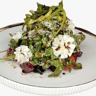 Фитнес с рукколой и с черносливом