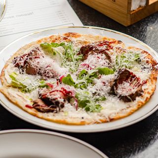 Лепешка роти с ростбифом (180г)