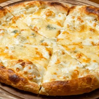 Пицца Кватро Формаджи (30см)